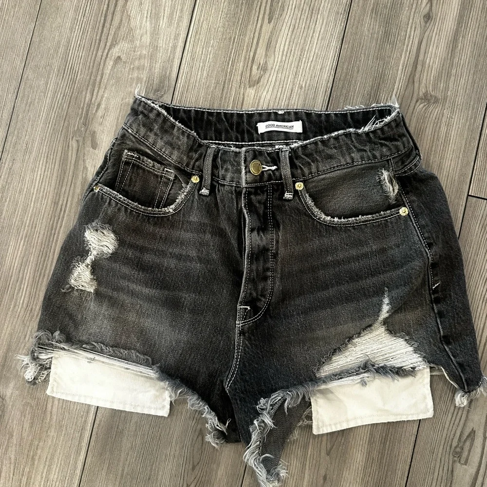 Good American Black Distressed Jean Shorts - Picture 2 of 4